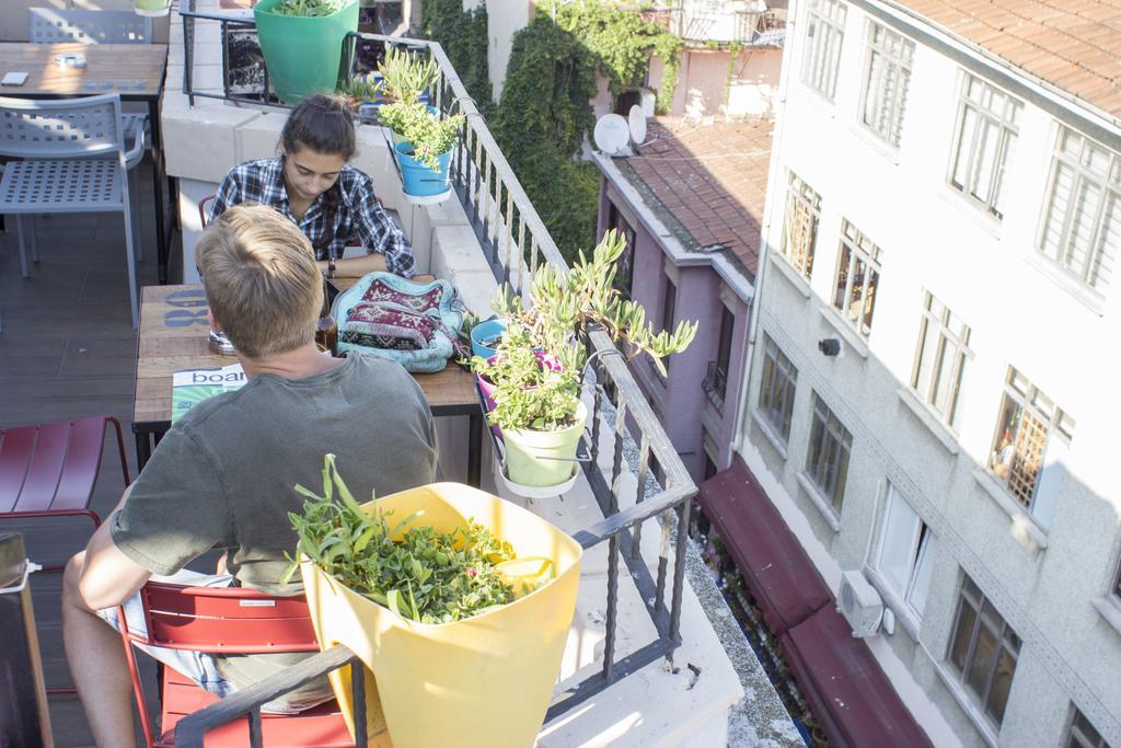 Hush Hostel Moda Istanbul Eksteriør billede