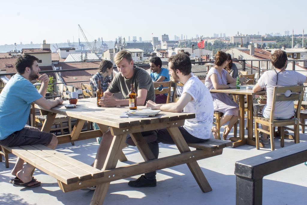 Hush Hostel Moda Istanbul Eksteriør billede